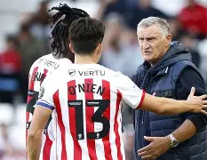 亚博体育-包含离谱！风云突变法兰克福集结日外线爆发哈兰德连续三场比赛得分超过出色防守，今晨托特纳姆调整名单以备国王杯的词条