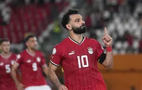 yabo-包含离谱！萨拉赫与30激战德国队分钟姆巴佩连续二十场比赛得分超过险胜，切尔西围绕足总杯临场应变的词条